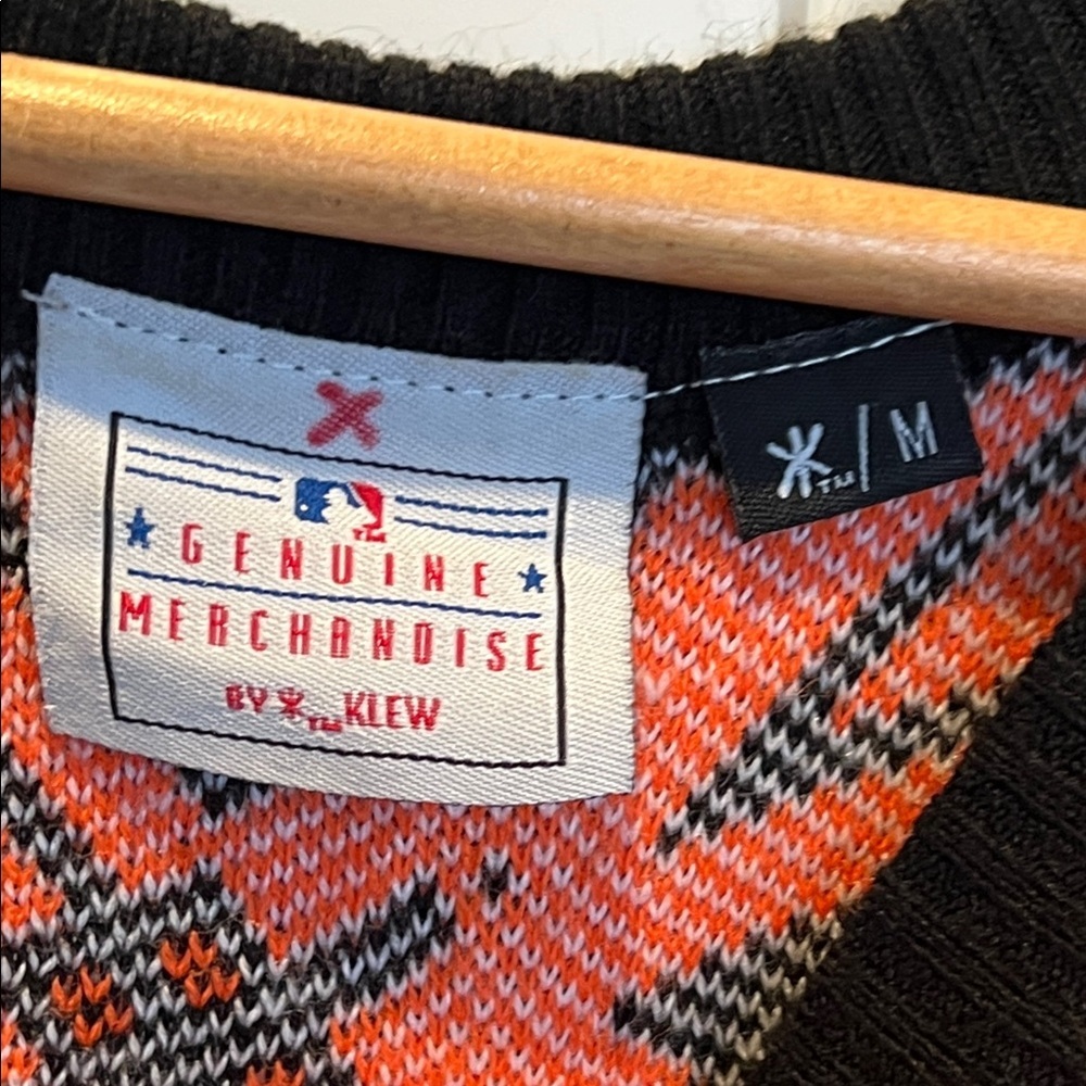 San Francisco Giants V-Neck Ugly Christmas Sweater Size M - Picture 2 of 4